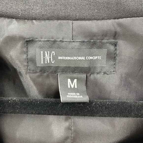 INC black button down unisex vest.  MEDIUM - Picture 5 of 8